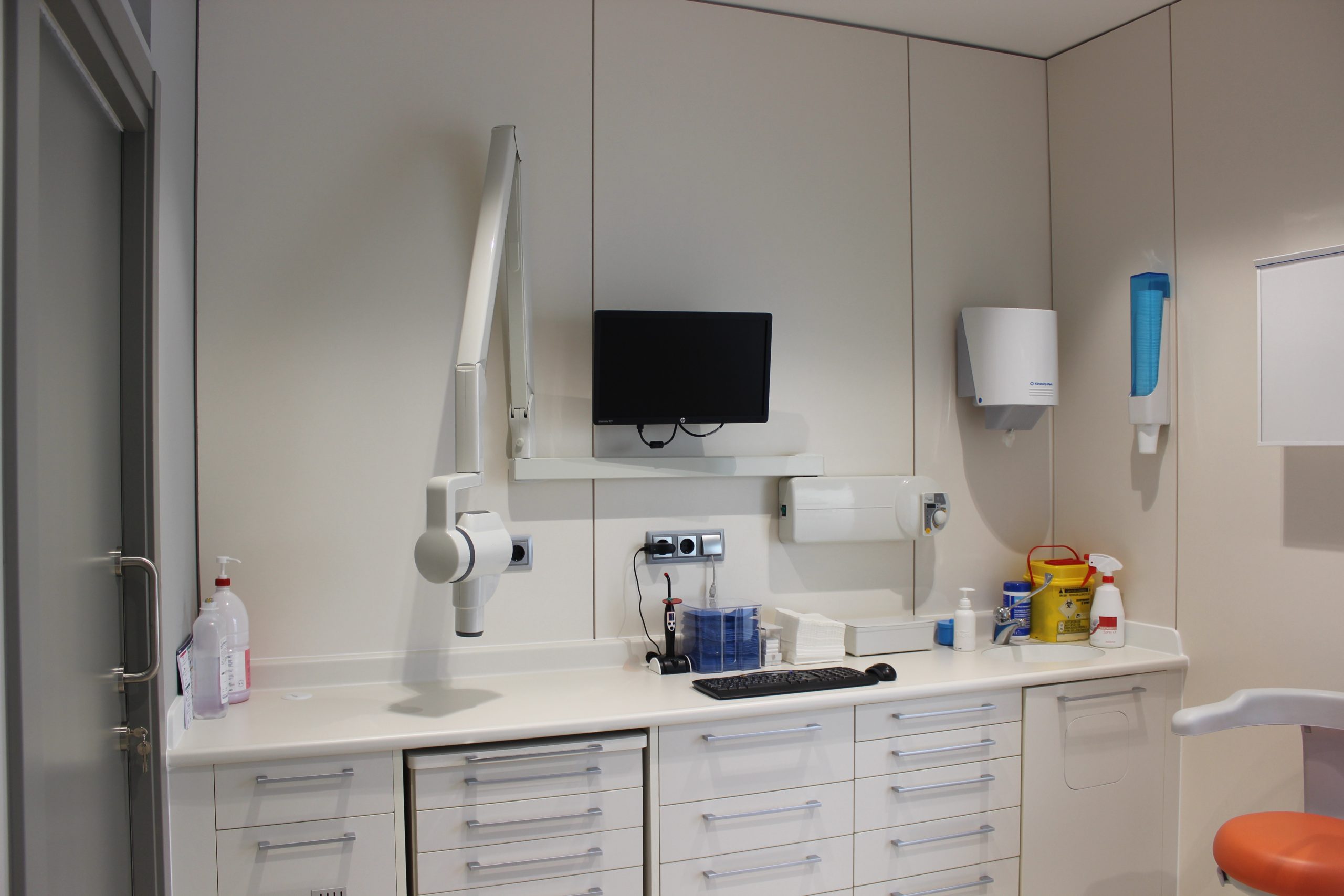 obra clínica dental Caser